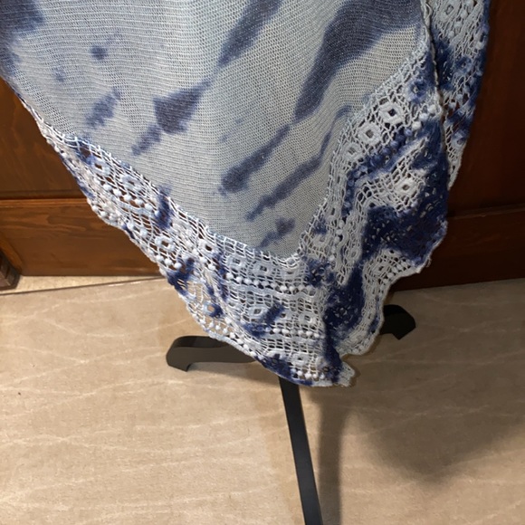 Duster - Picture 3 of 5